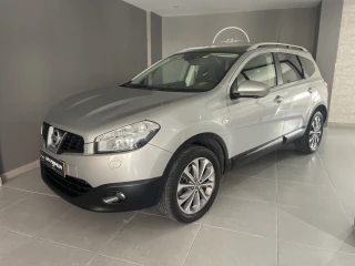 Nissan Qashqai +2 1.6 dCi Tekna Premium 18 360