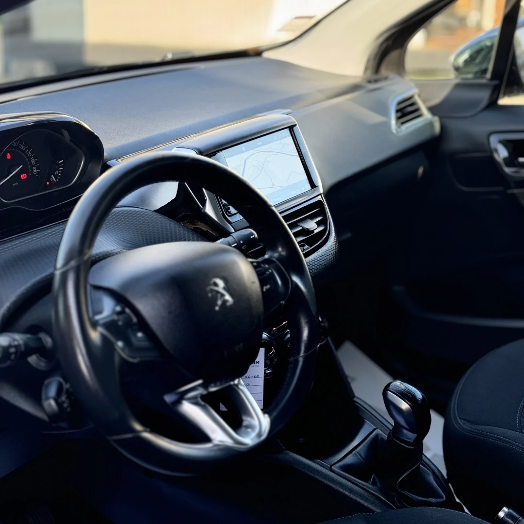 Peugeot 208 1.5 BlueHDi Signature