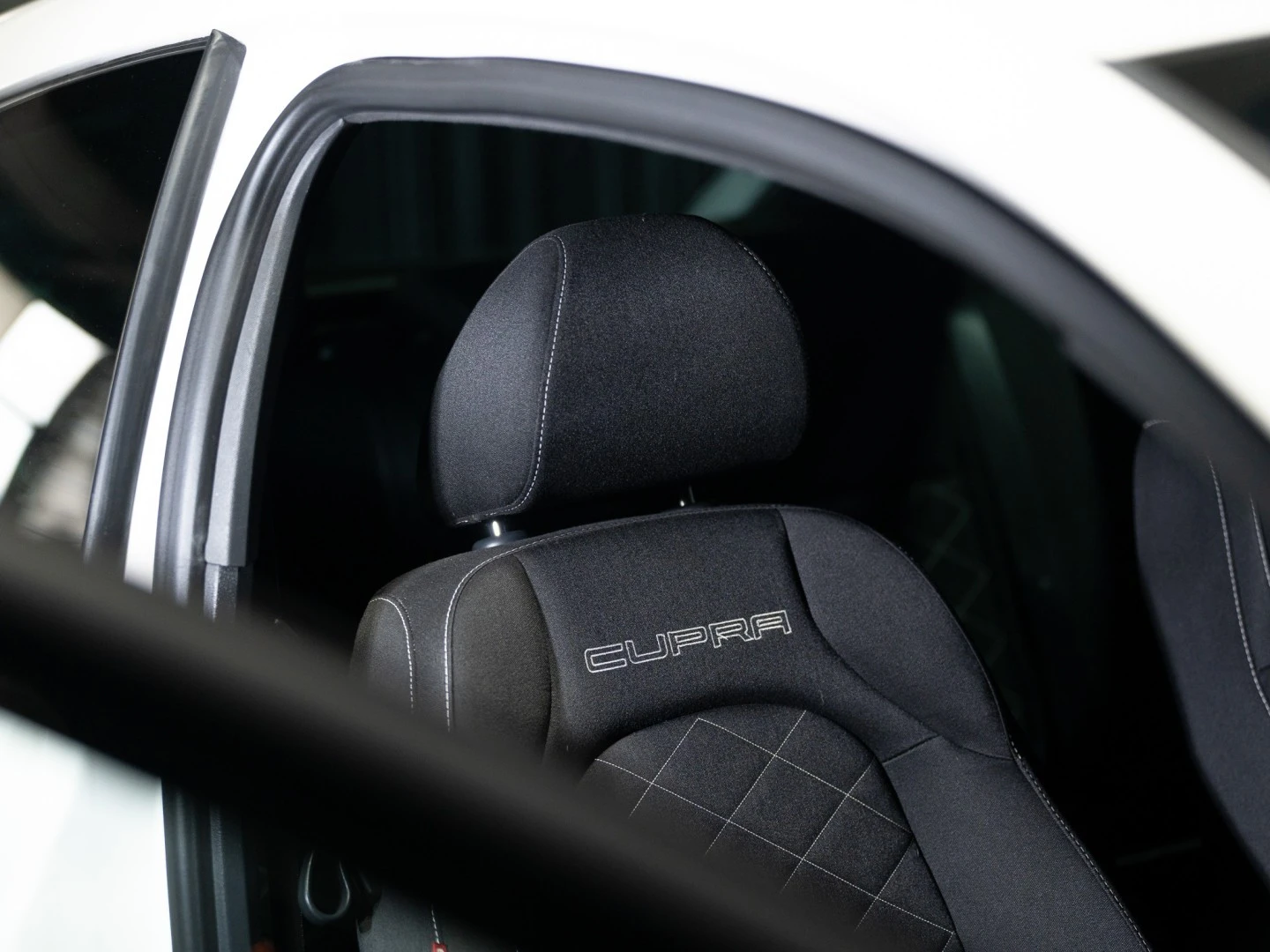 SEAT Ibiza SC 1.4 TSI Cupra DSG