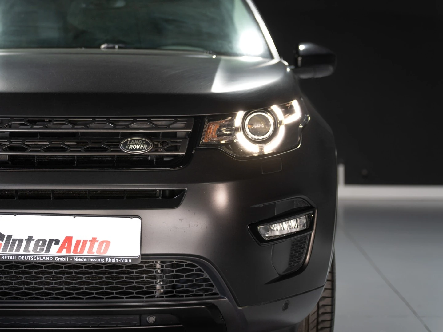 Land Rover Discovery Sport 2.0 D AWD SE