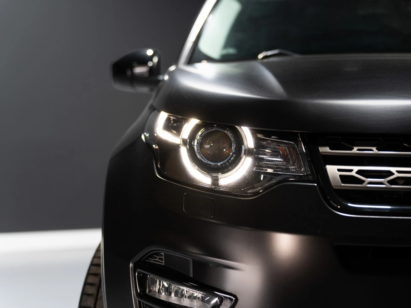 Land Rover Discovery Sport 2.0 D AWD SE