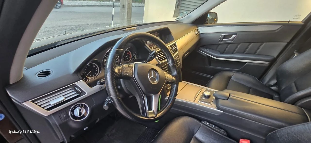 Mercedes-Benz E 300 Bluetec Hybrid Avantgarde