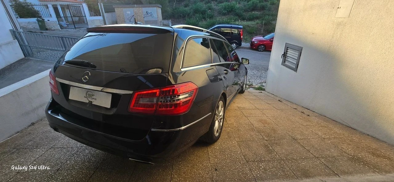 Mercedes-Benz E 300 Bluetec Hybrid Avantgarde