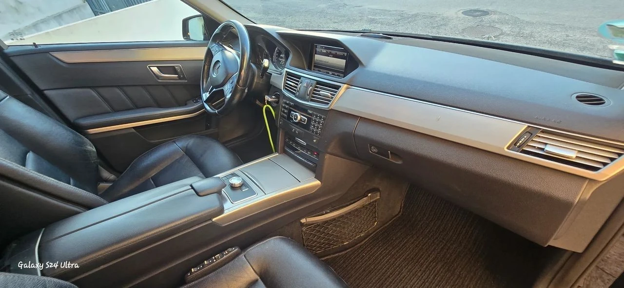 Mercedes-Benz E 300 Bluetec Hybrid Avantgarde