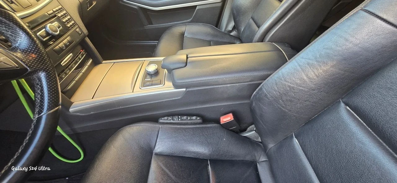 Mercedes-Benz E 300 Bluetec Hybrid Avantgarde