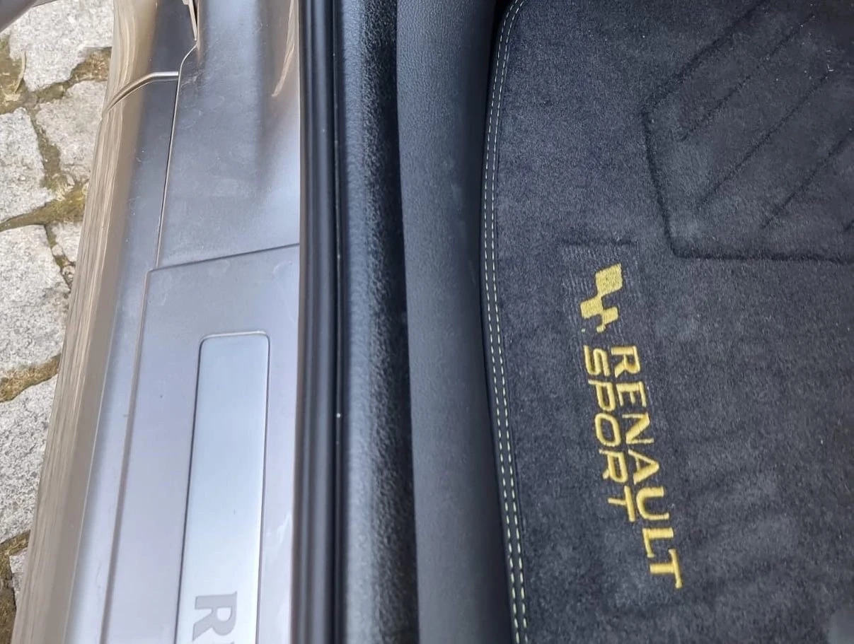 Renault Clio 2.0 16V 200 Sport