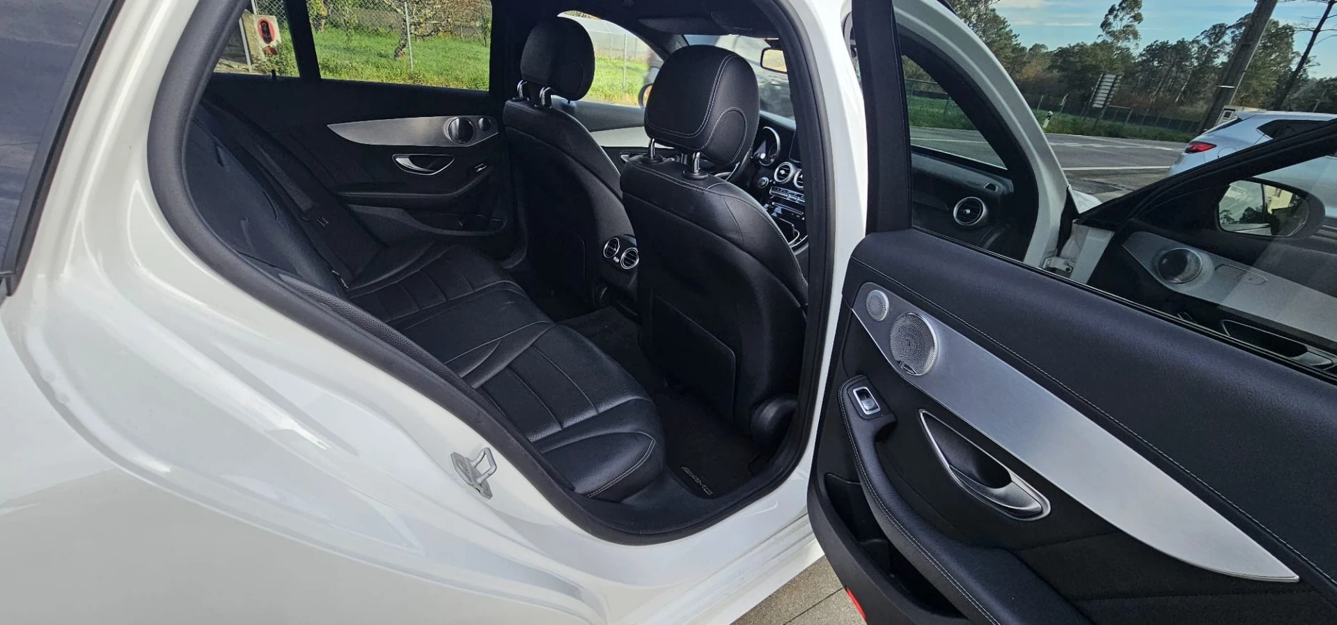 Mercedes-Benz C 300 7G-TRONIC AMG Line