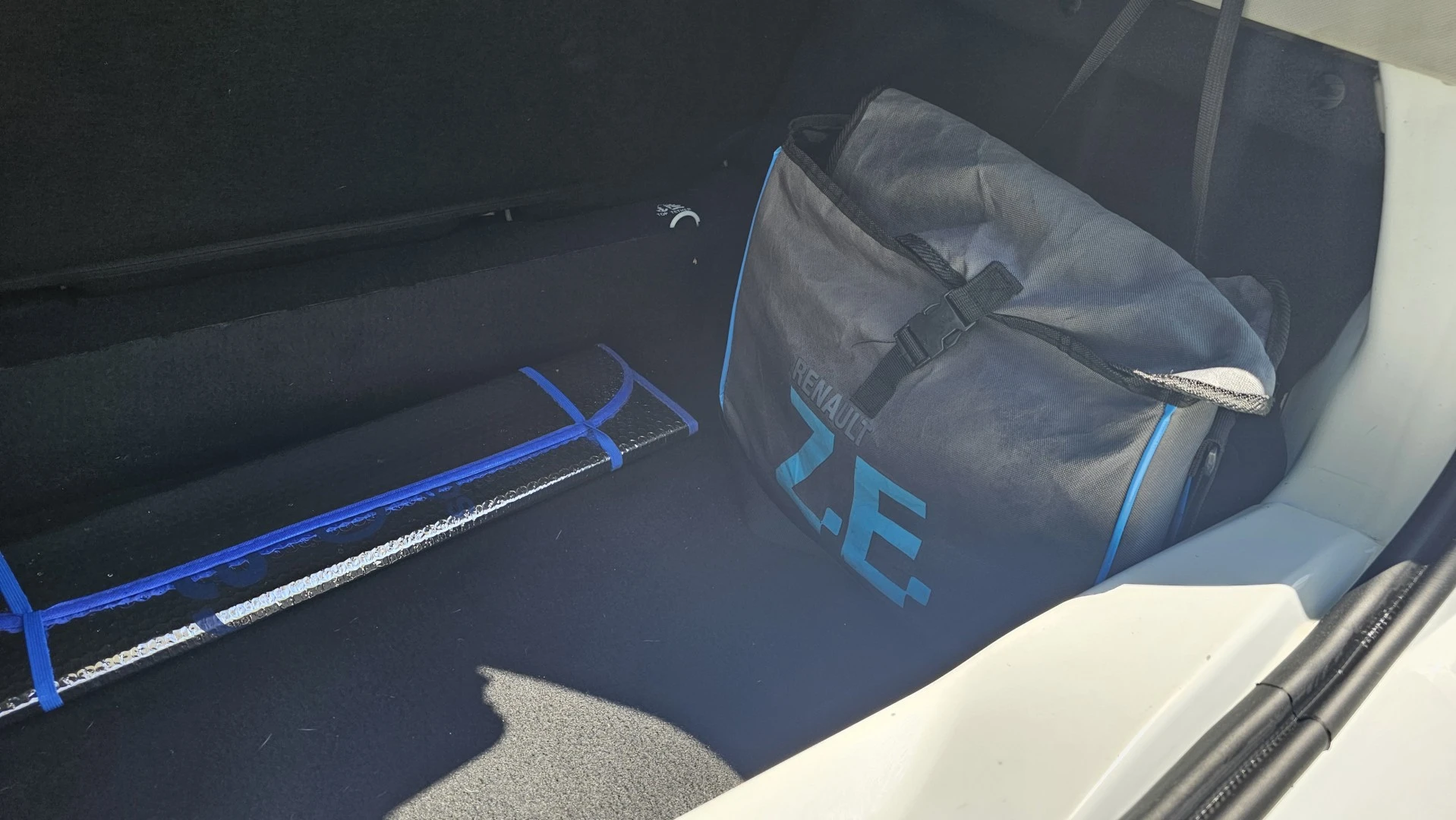Renault Zoe (c/ Bateria) 41 kwh Intens
