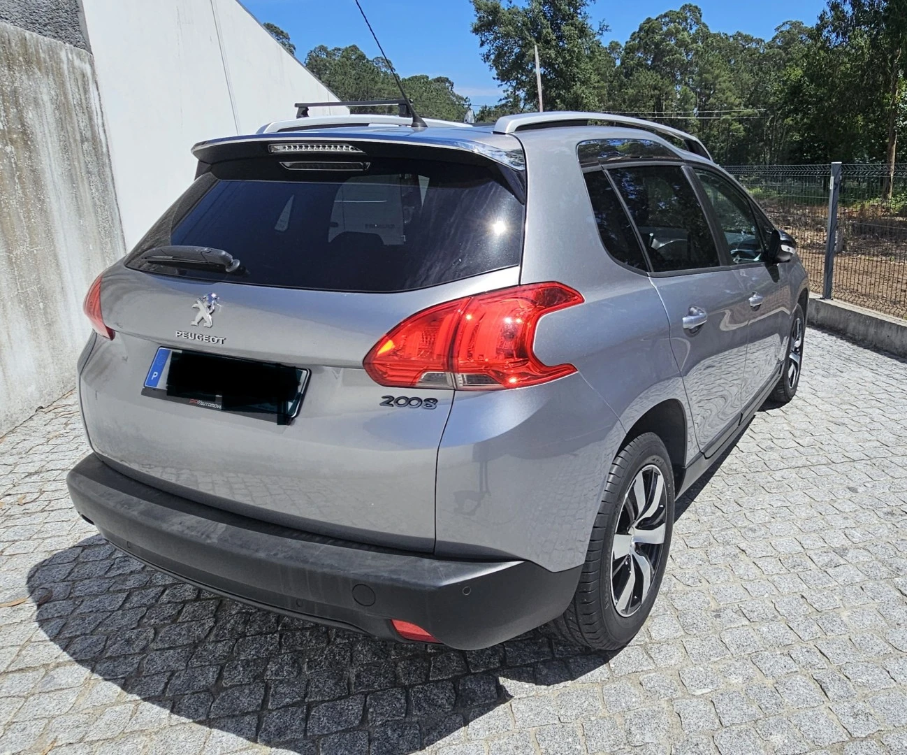 Peugeot 2008 1.2 PureTech Allure