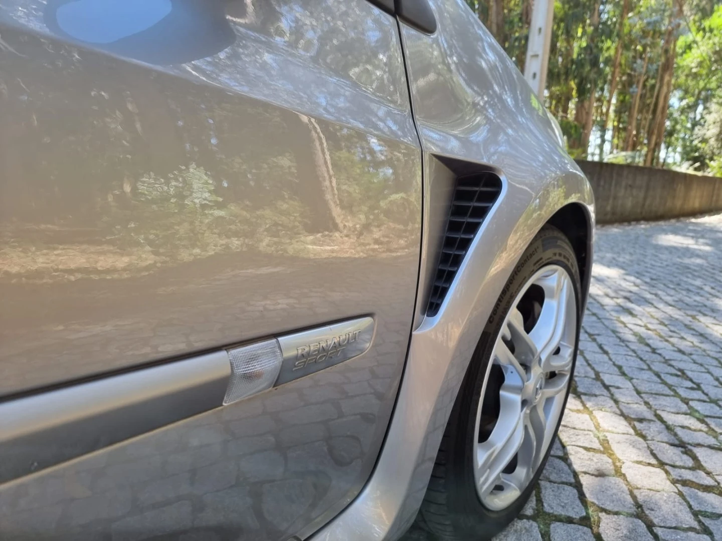 Renault Clio 2.0 16V 200 Sport
