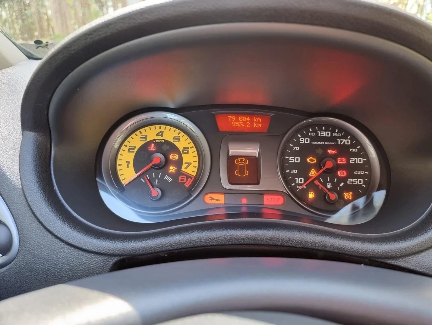 Renault Clio 2.0 16V 200 Sport