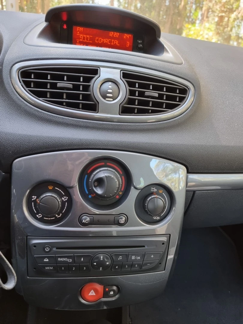 Renault Clio 2.0 16V 200 Sport