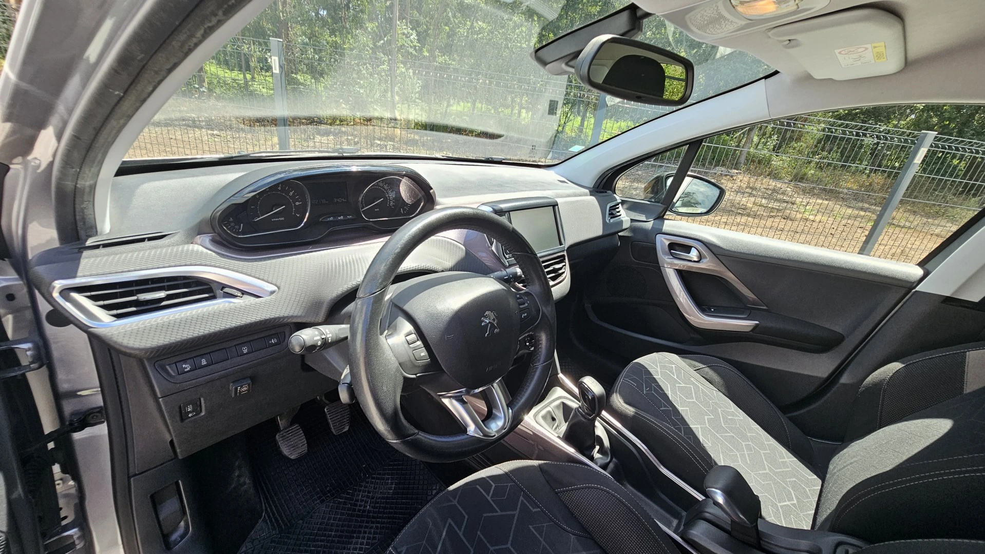 Peugeot 2008 1.2 PureTech Allure