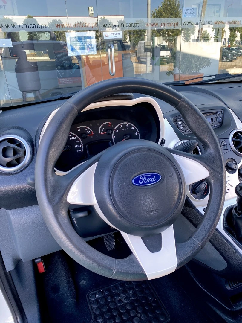 Ford KA 1.2 Titanium X