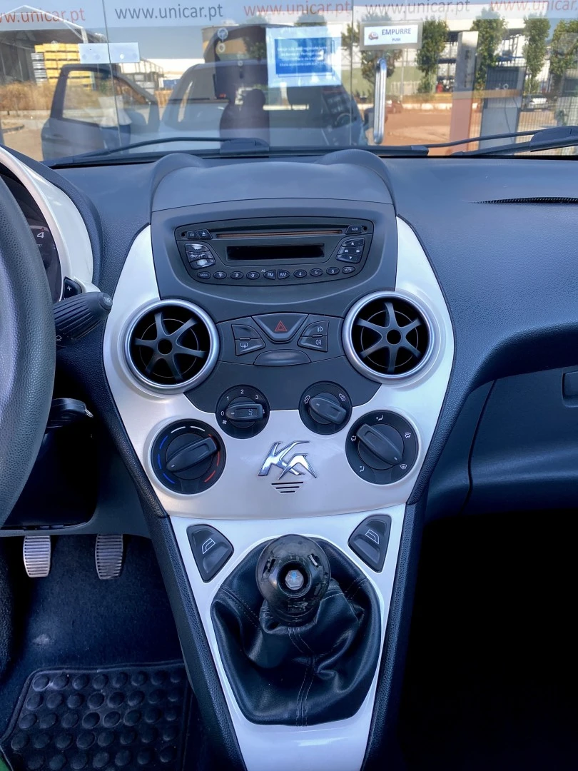 Ford KA 1.2 Titanium X