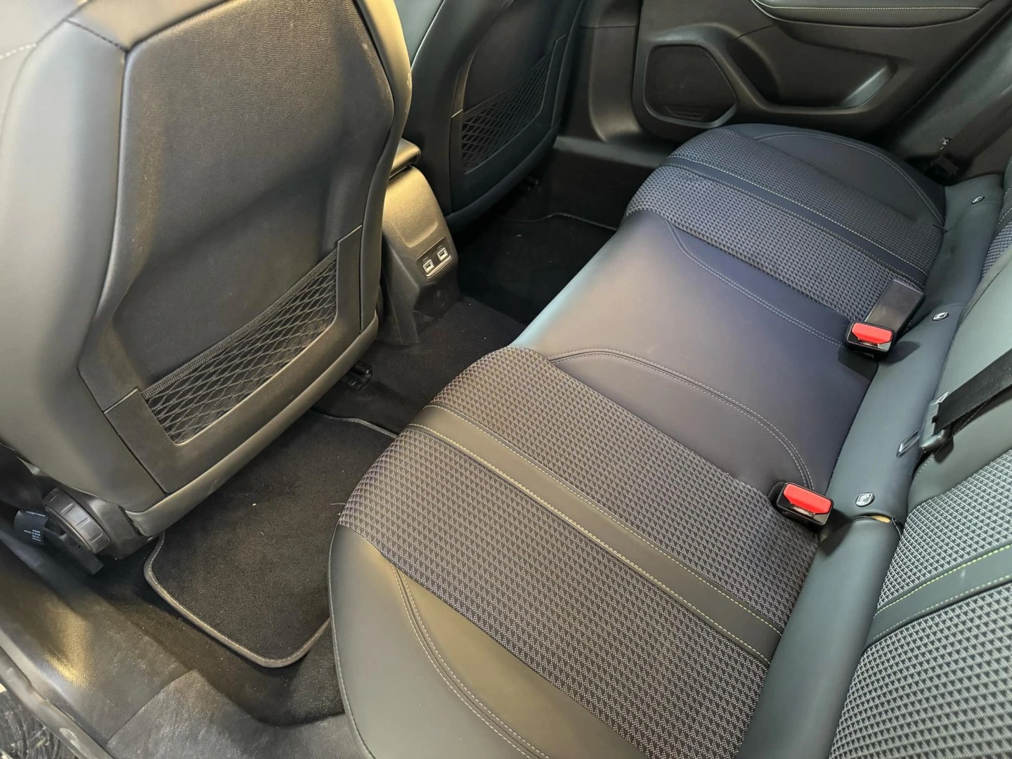Peugeot 2008 1.2 PureTech GT