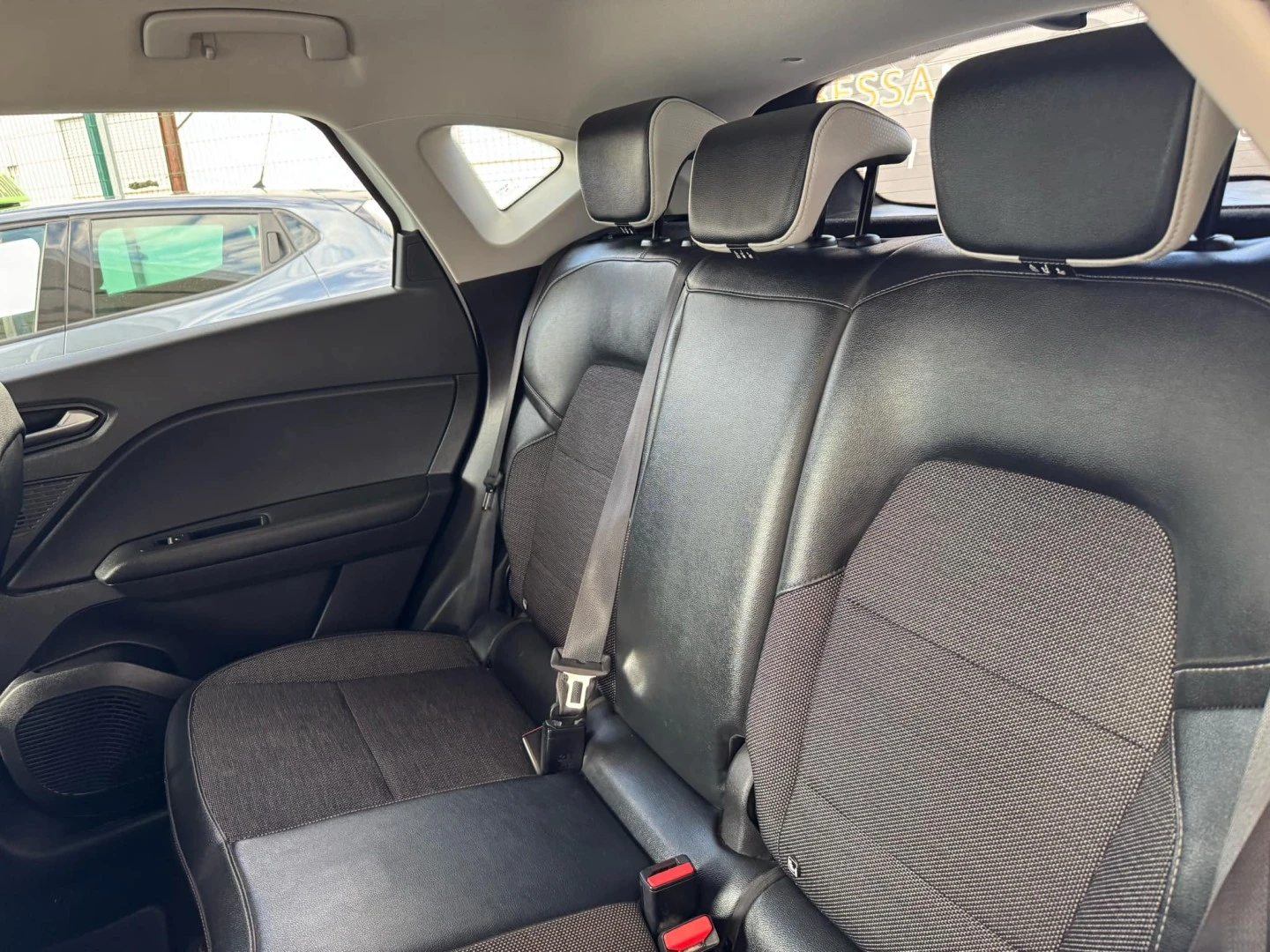Renault Captur 1.0 TCe Exclusive