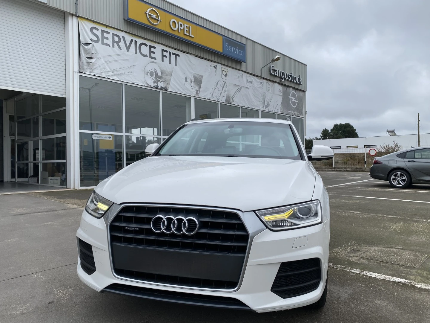Audi Q3 2.0 TDI quattro Design S tronic