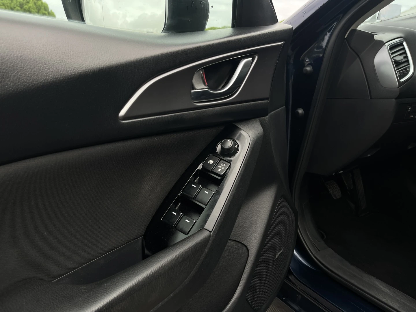 Mazda 3 1.5 Sky-D Excellence Navi