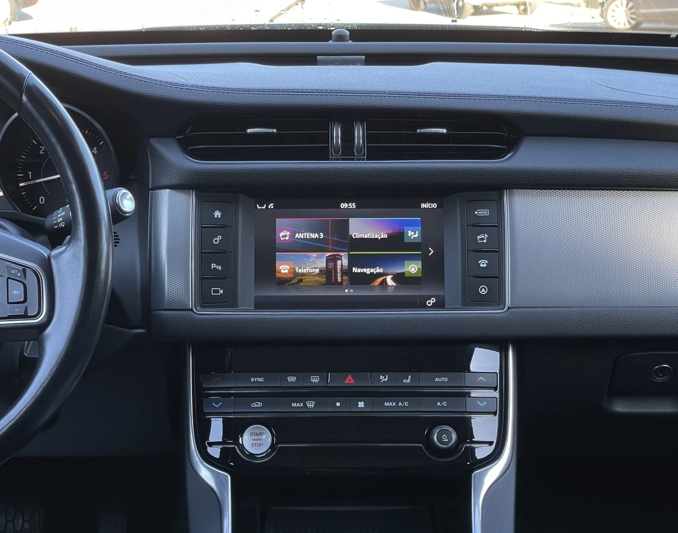 Jaguar XF 2.0 D Prestige Aut.
