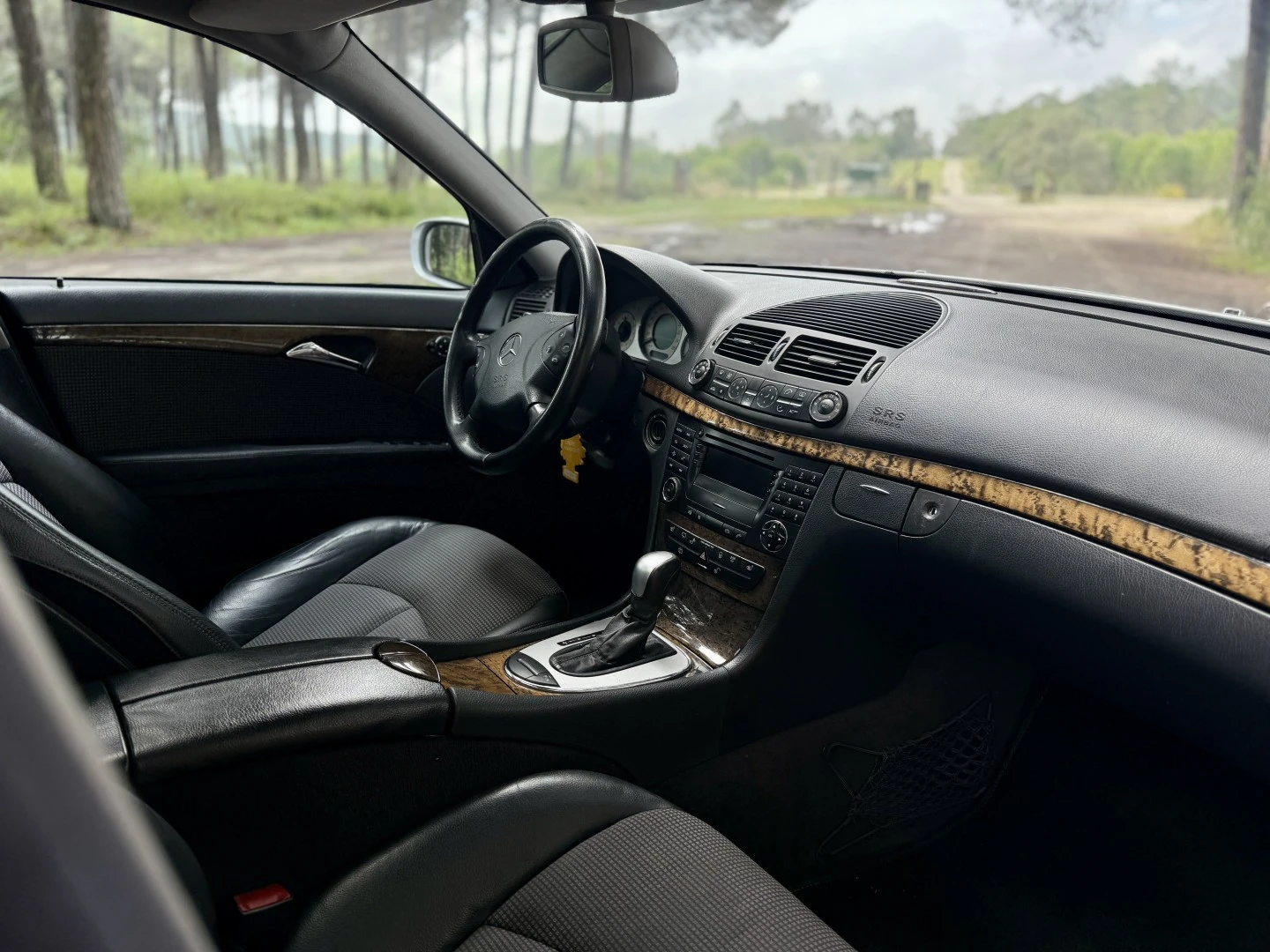 Mercedes-Benz E 270 CDI STATION ADVANTGARDE