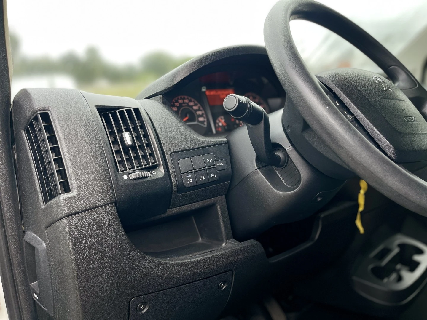 Peugeot Boxer 2.2 BLUE HDI