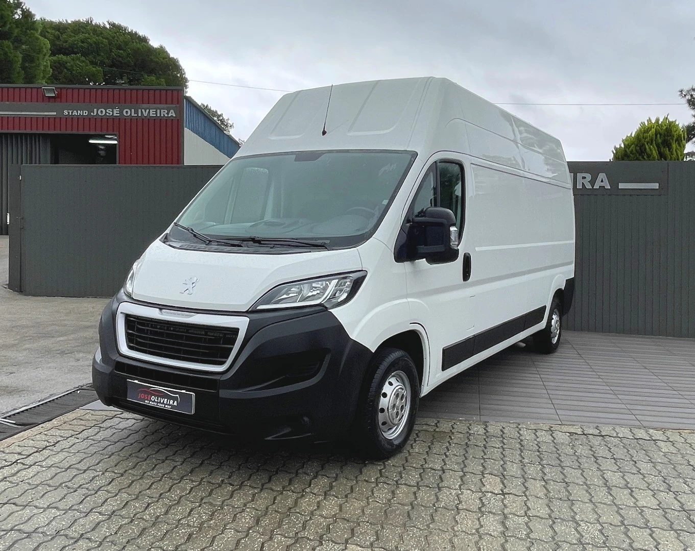 Peugeot Boxer 2.2 BLUE HDI