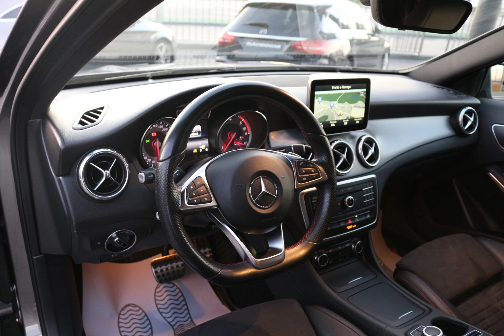 Mercedes-Benz GLA 180 CDi AMG Line Aut.