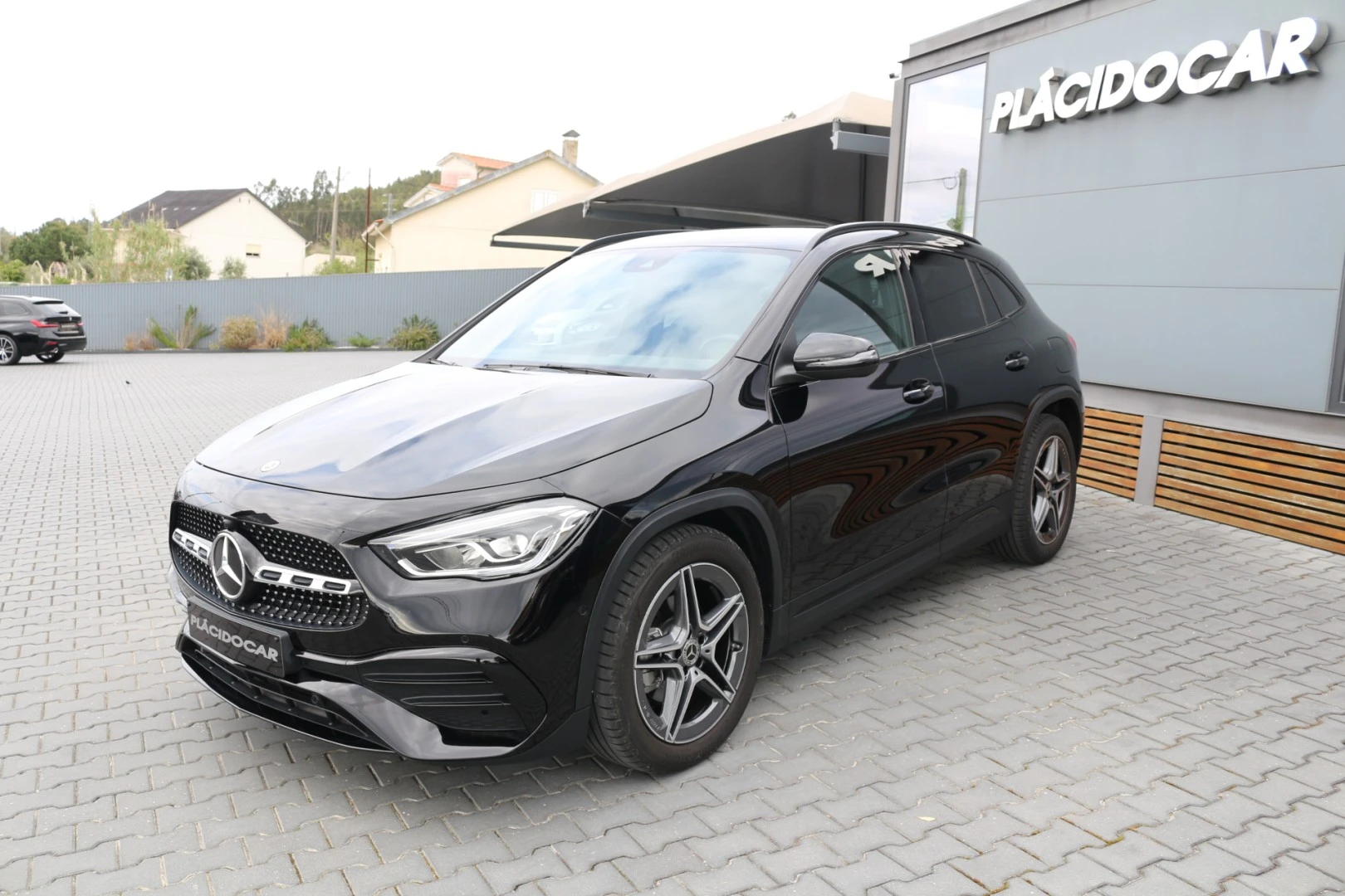 Mercedes-Benz GLA 200 D  AMG PACK NIGHT