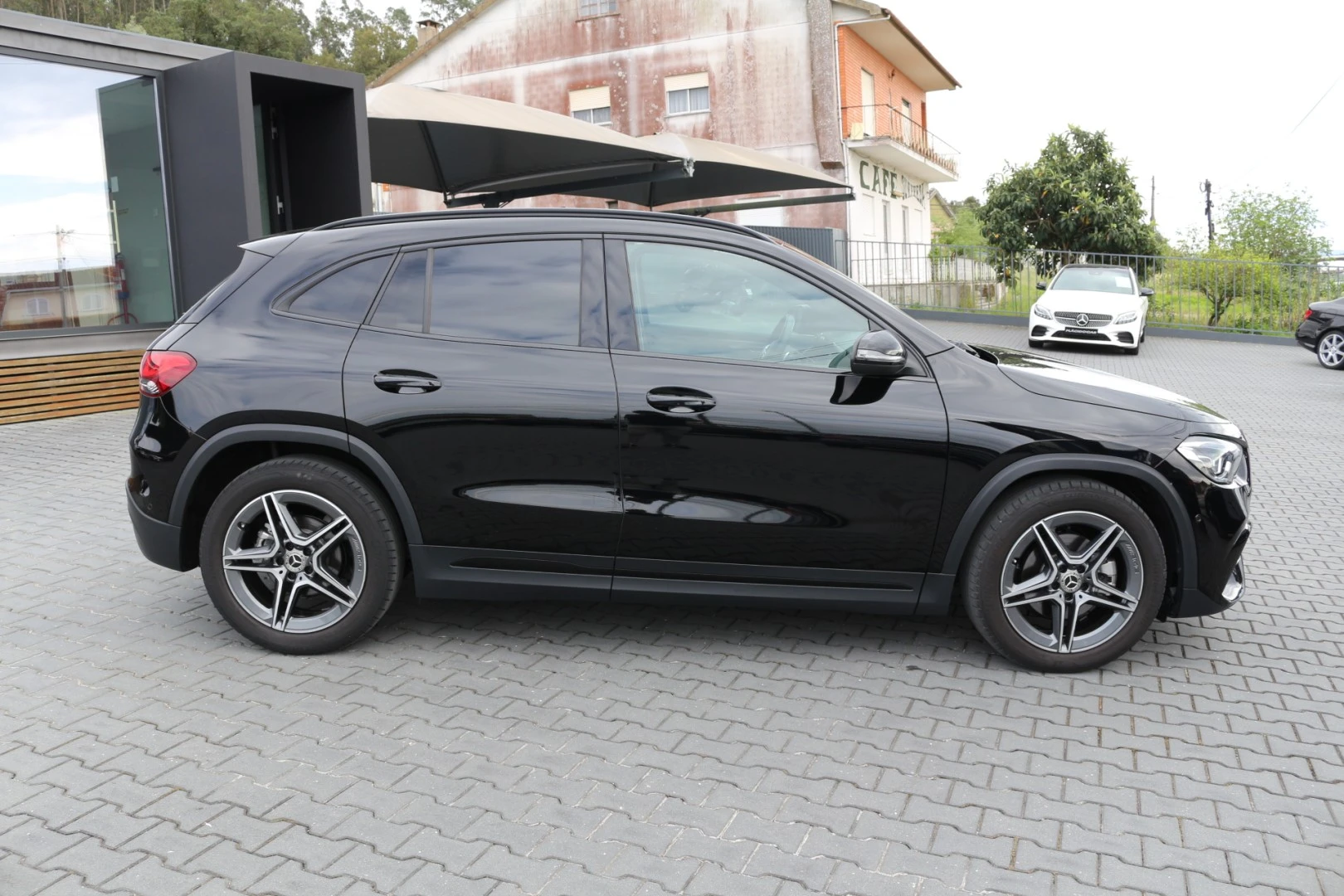 Mercedes-Benz GLA 200 D  AMG PACK NIGHT
