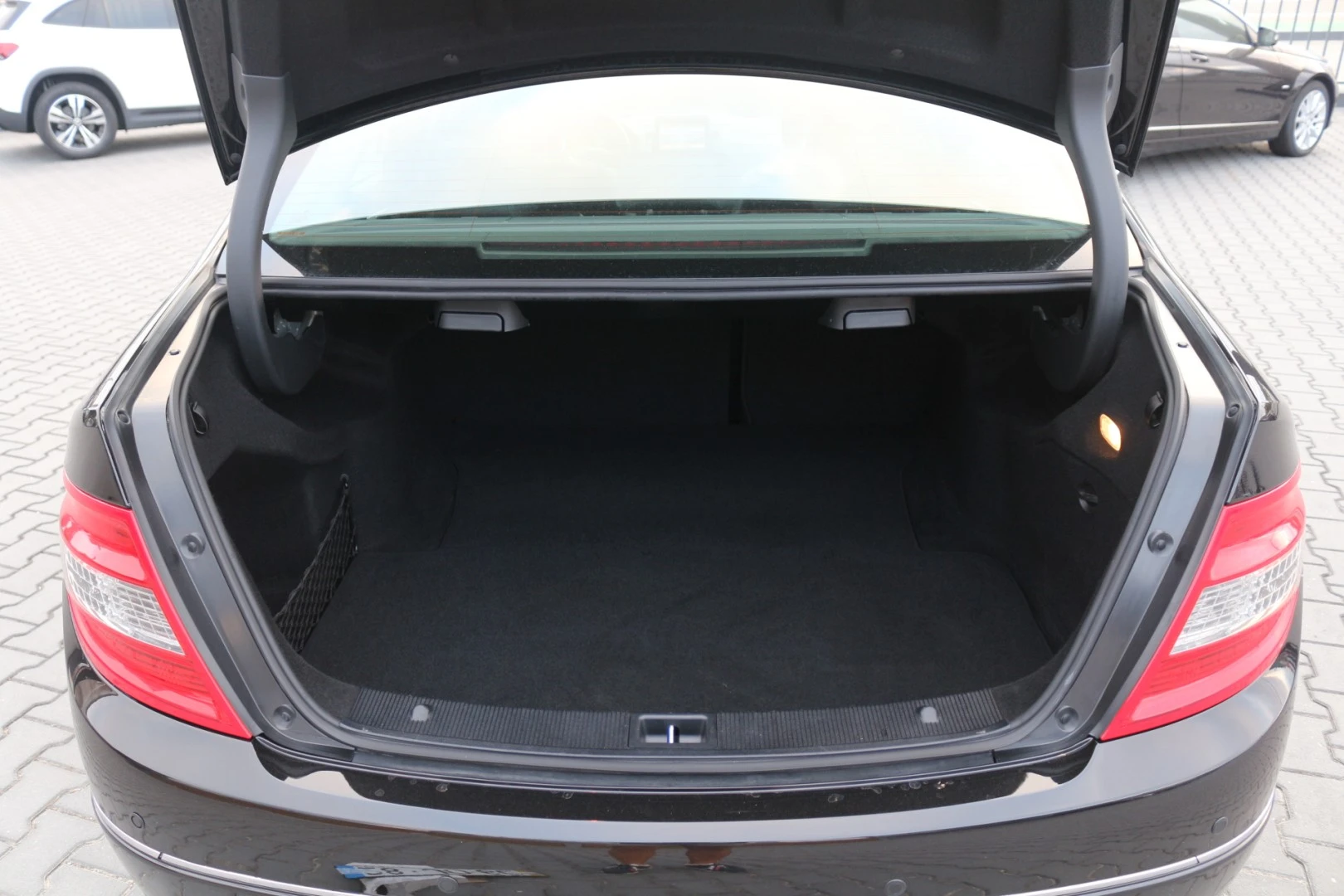 Mercedes-Benz C 250 CDi Avantgarde BlueEfficiency