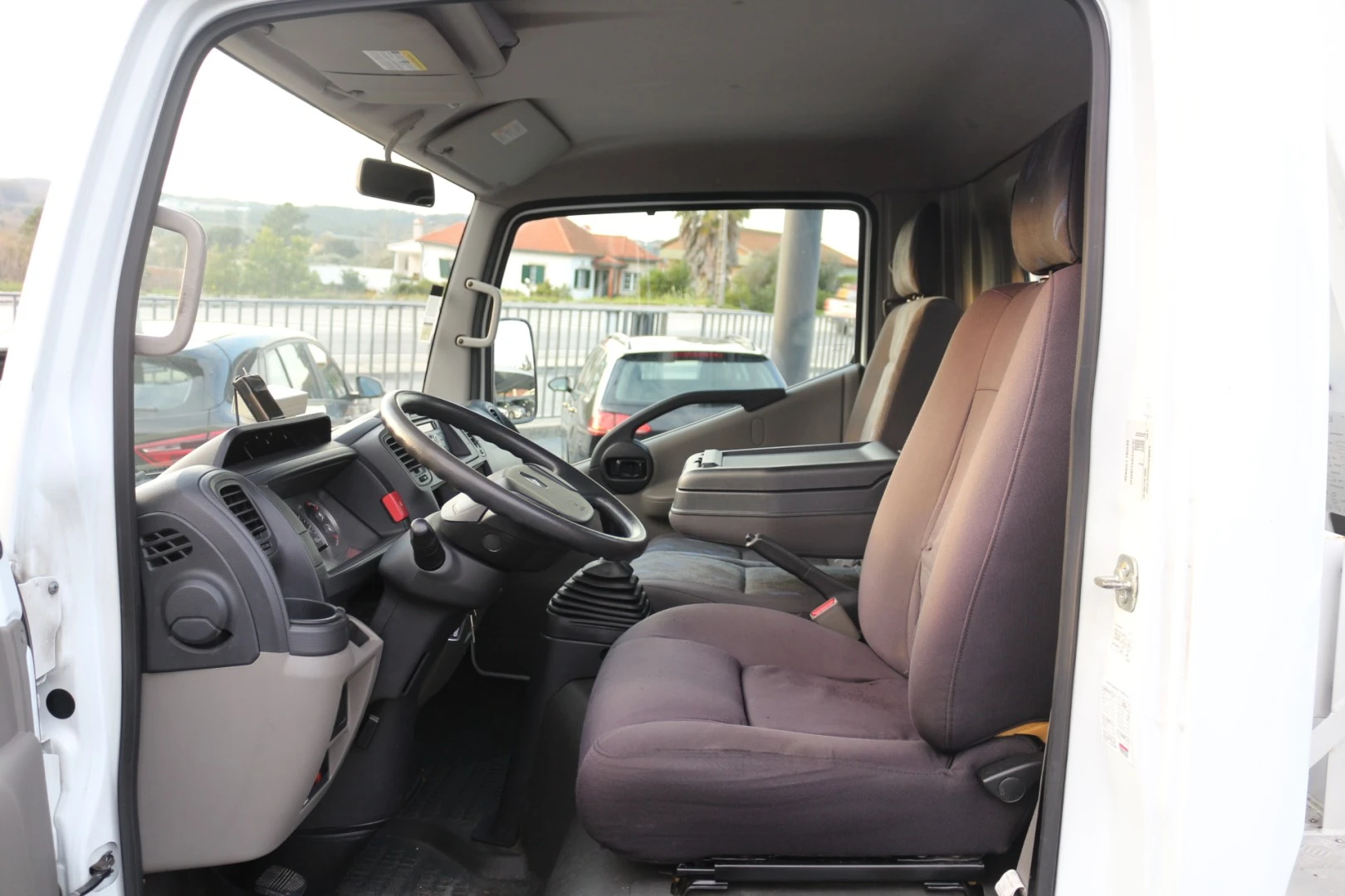 Renault Maxity 2.5 DXi 120
