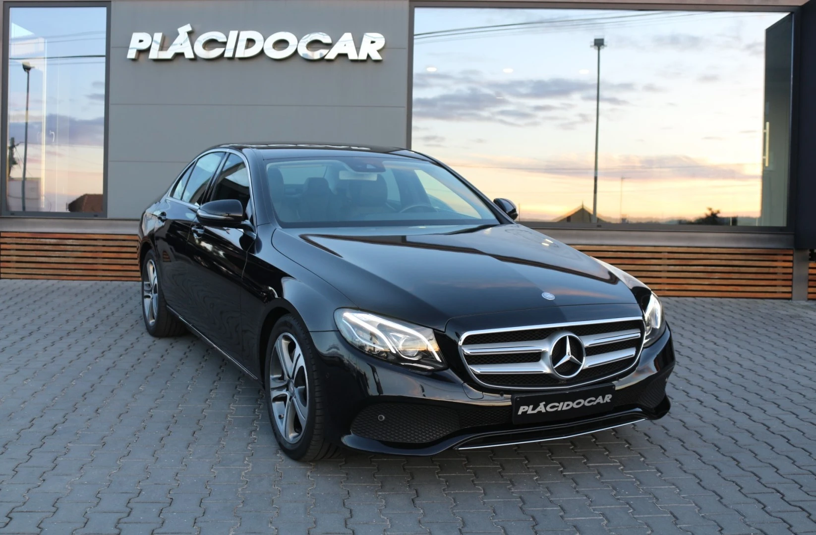 Mercedes-Benz E 220 D Avantgarde