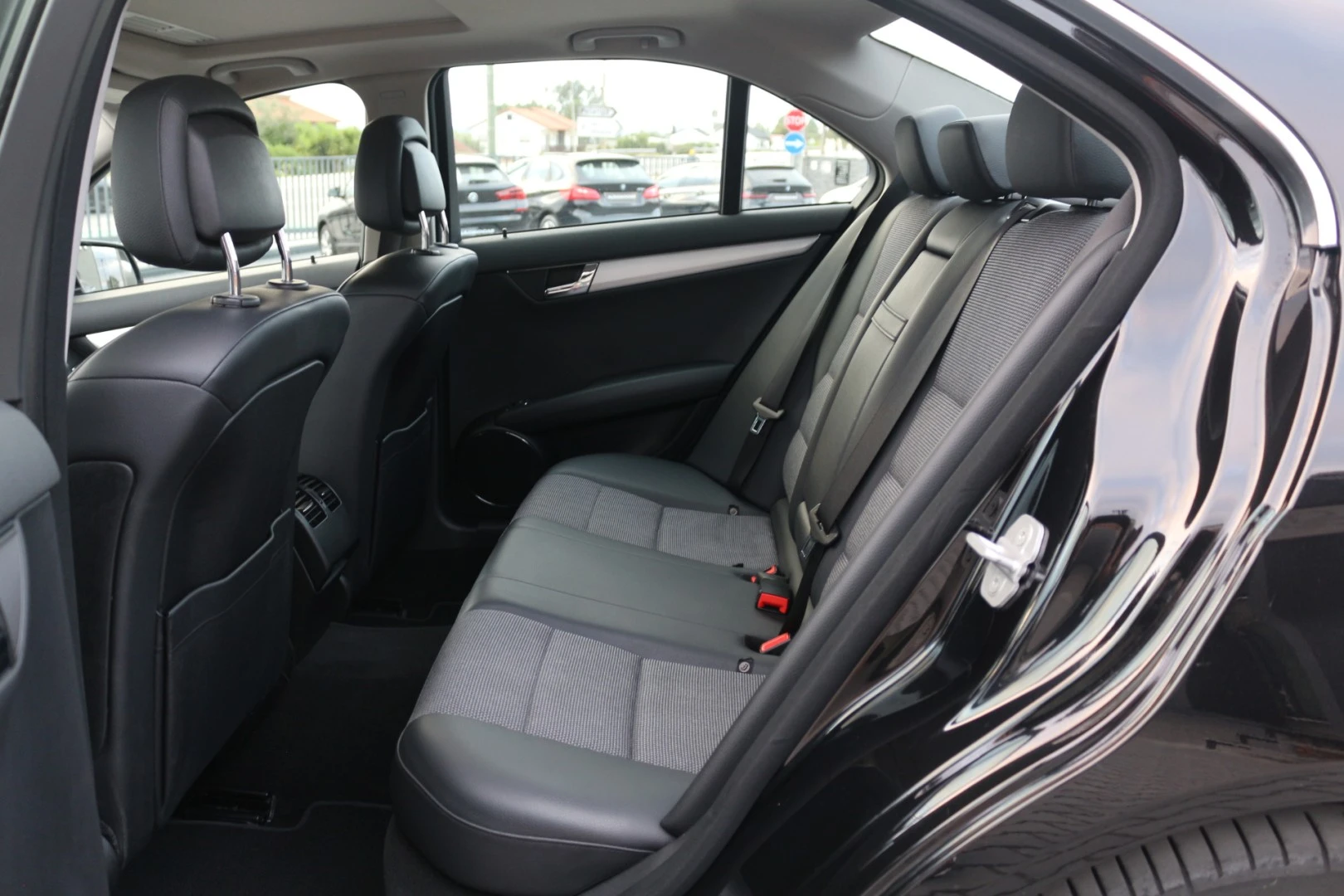 Mercedes-Benz C 250 CDi Avantgarde BlueEfficiency