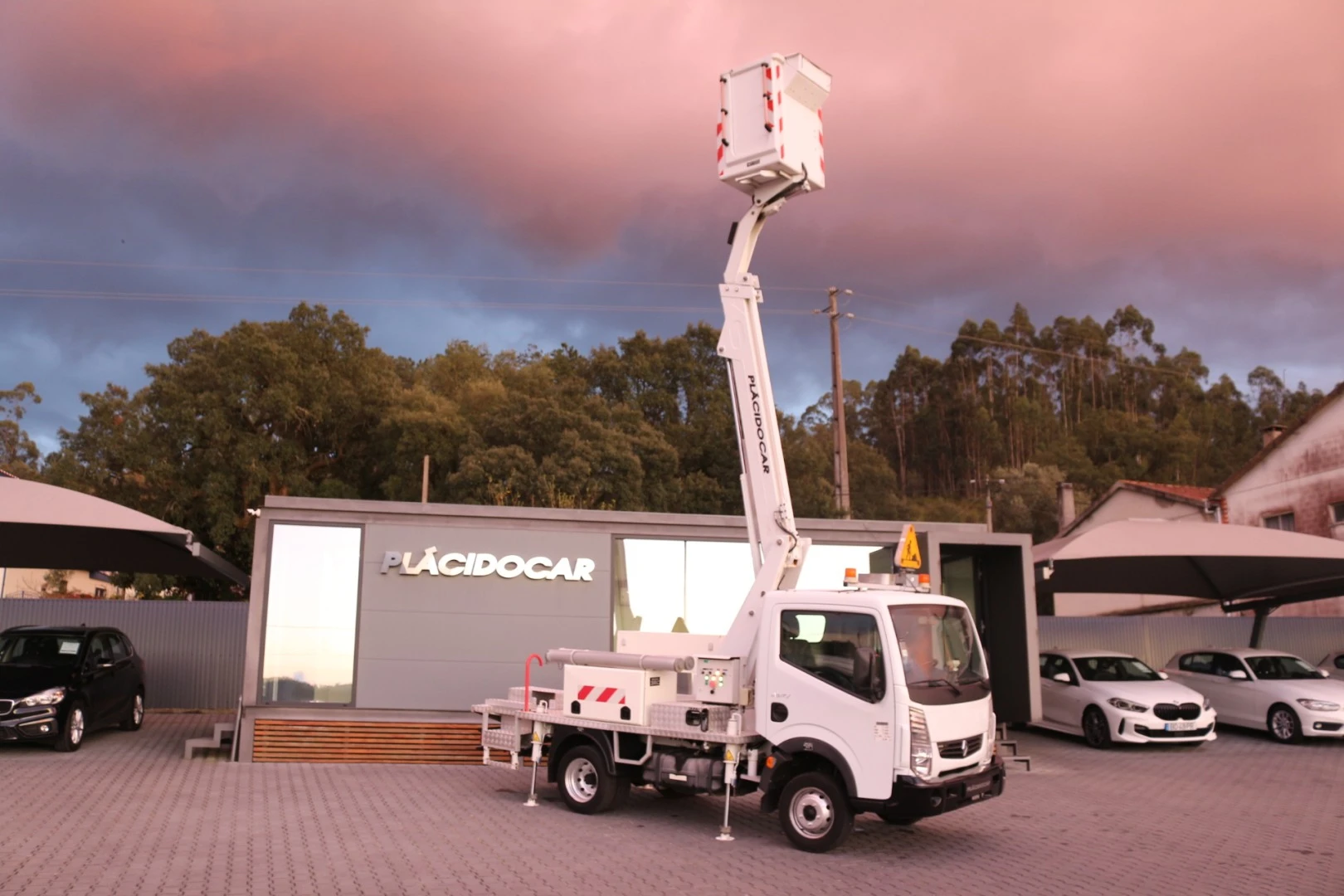 Renault Maxity 2.5 DXi 120