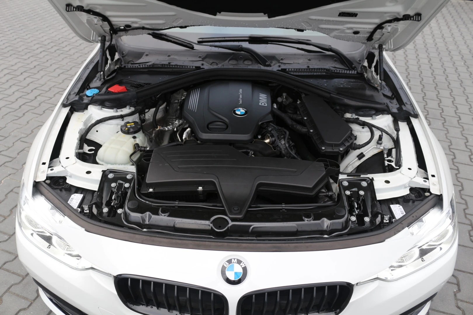 BMW 320 d Touring Line Sport Auto
