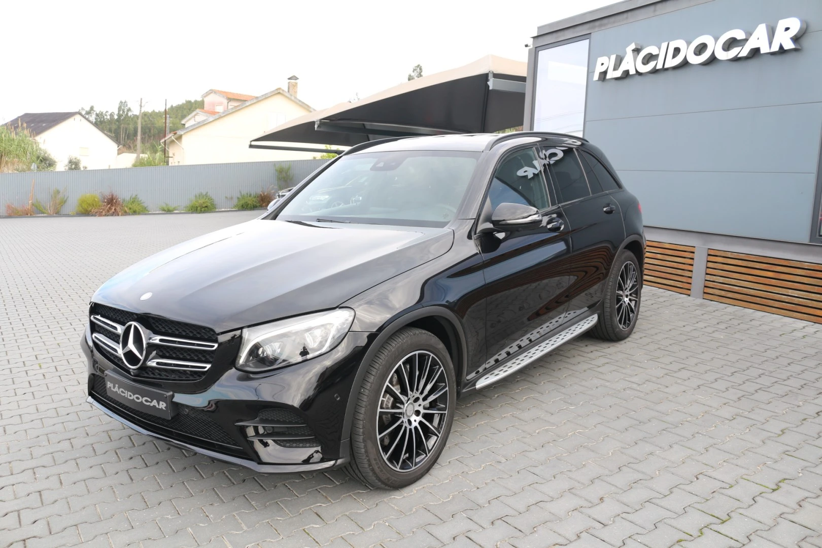 Mercedes-Benz GLC 220 D 4 Matic AMG Pack Night