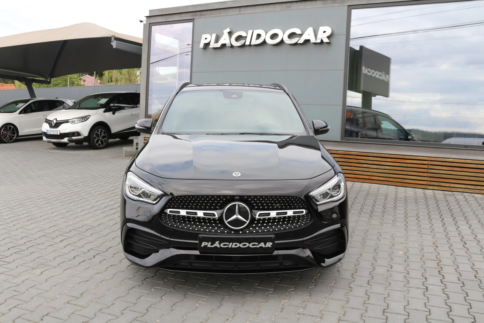 Mercedes-Benz GLA 200 D  AMG PACK NIGHT