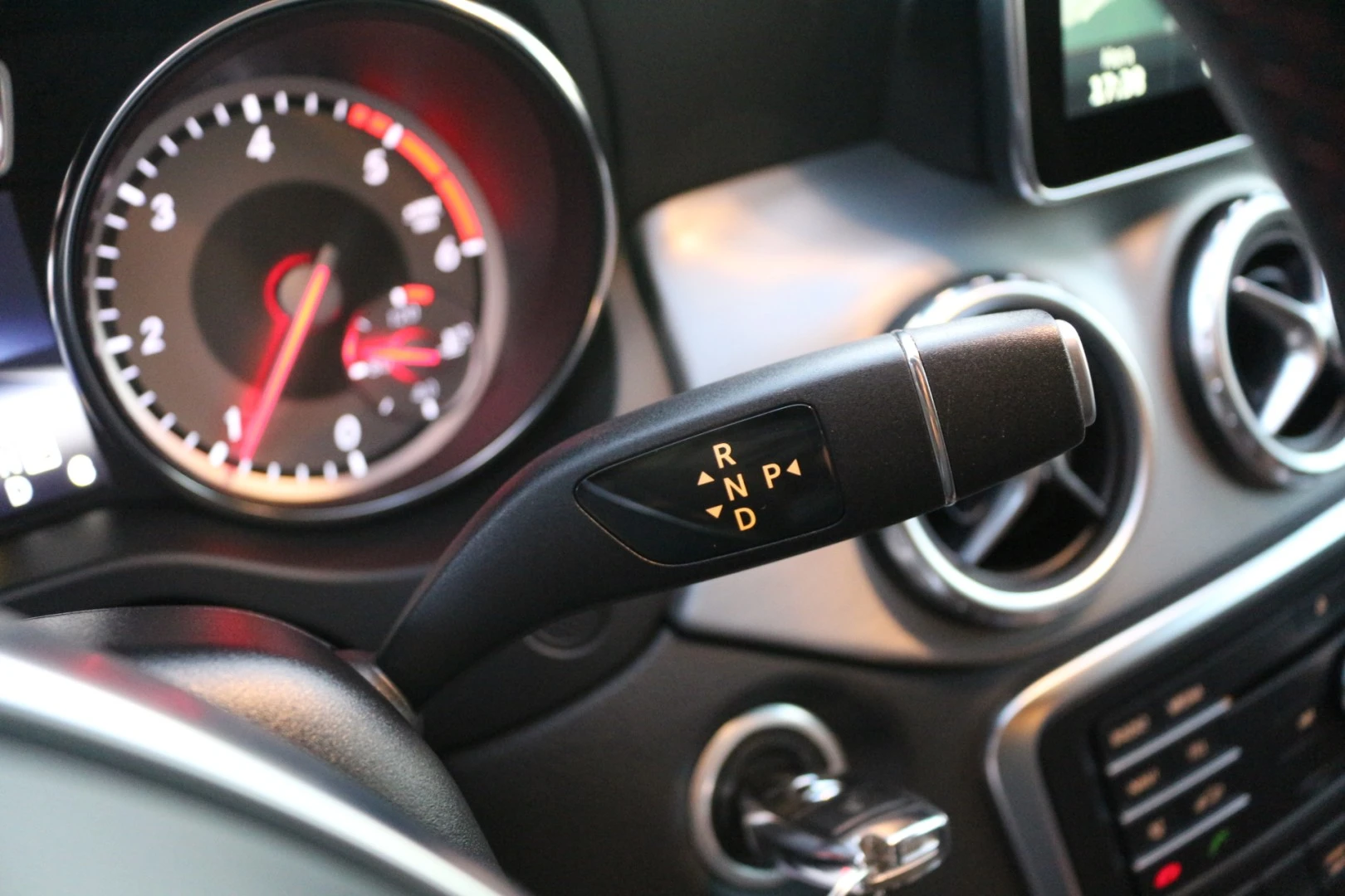 Mercedes-Benz GLA 180 CDi AMG Line Aut.