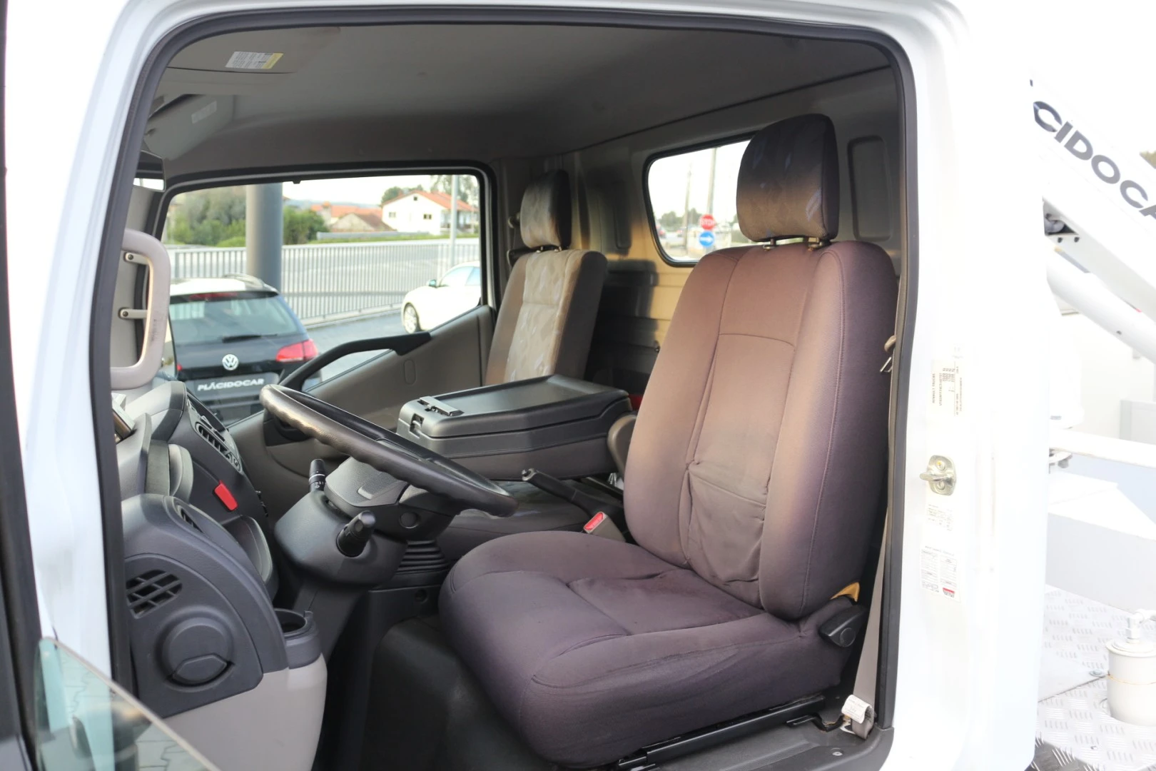 Renault Maxity 2.5 DXi 120