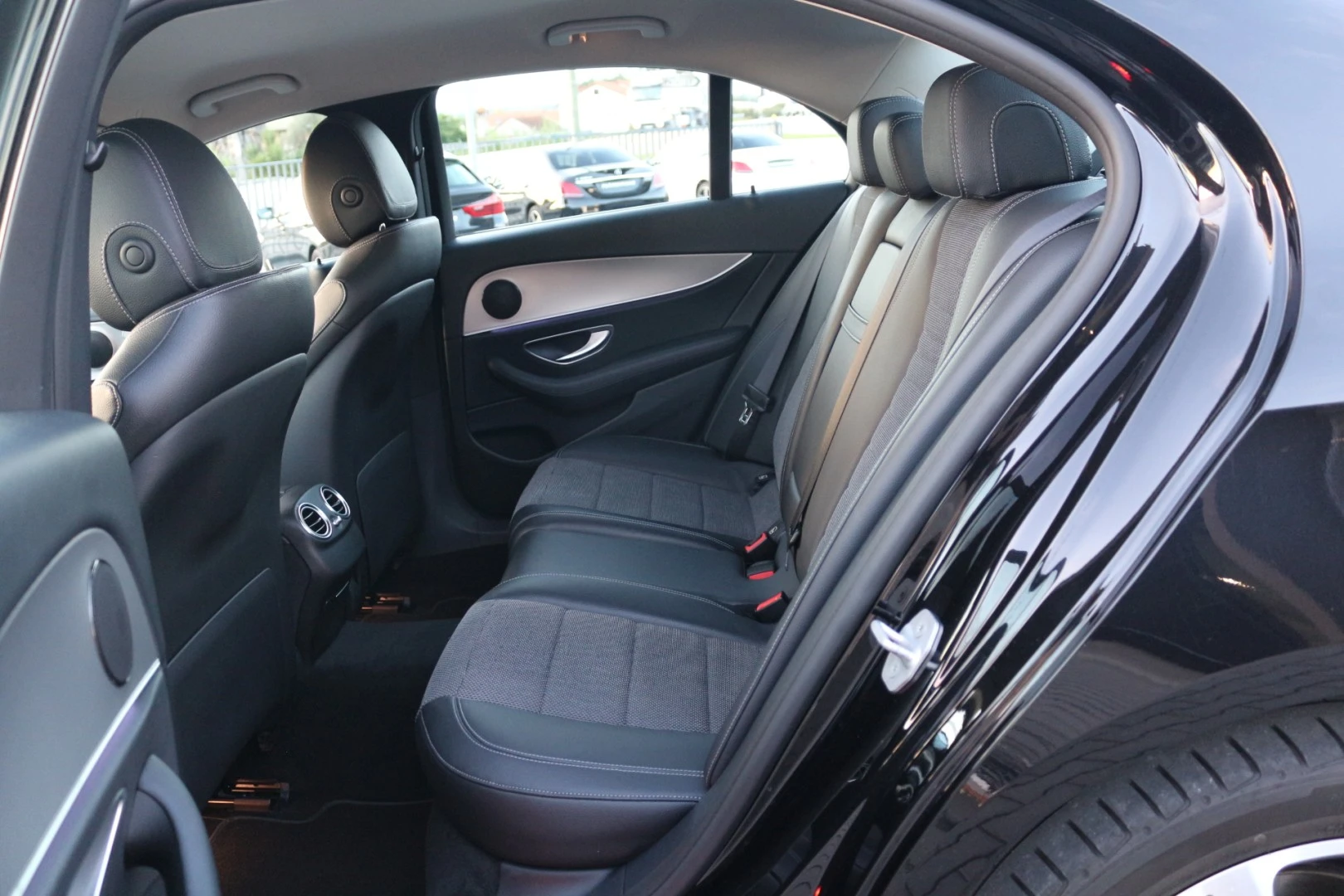 Mercedes-Benz E 220 D Avantgarde