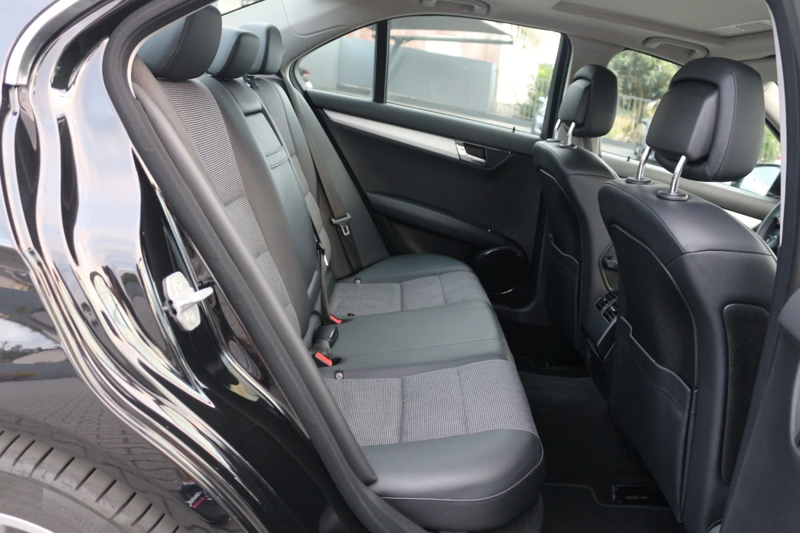 Mercedes-Benz C 250 CDi Avantgarde BlueEfficiency