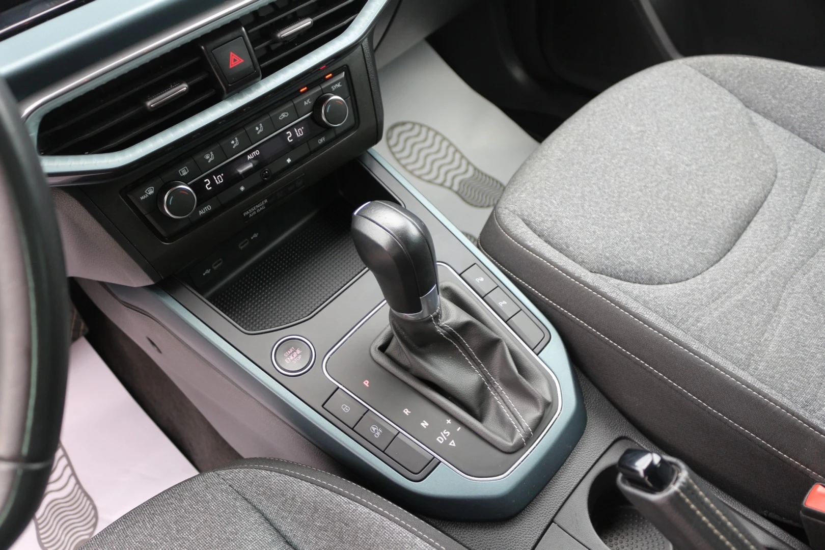 SEAT Arona 1.0 TSI Xperience DSG