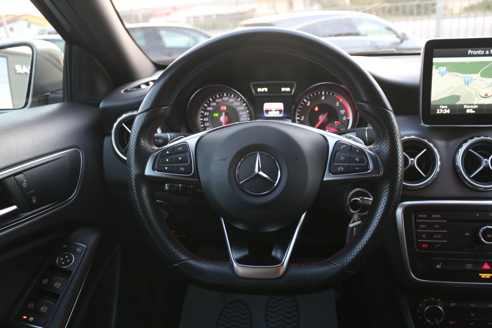 Mercedes-Benz GLA 180 CDi AMG Line Aut.