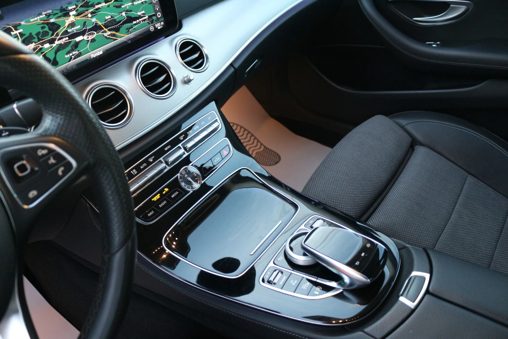 Mercedes-Benz E 220 D Avantgarde