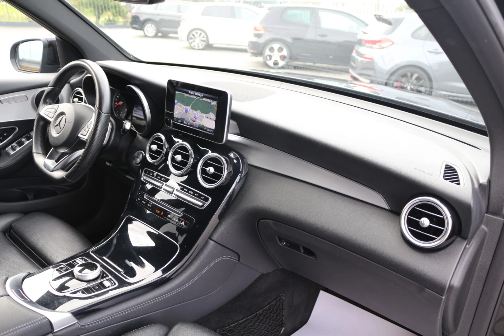 Mercedes-Benz GLC 220 D 4 Matic AMG Pack Night
