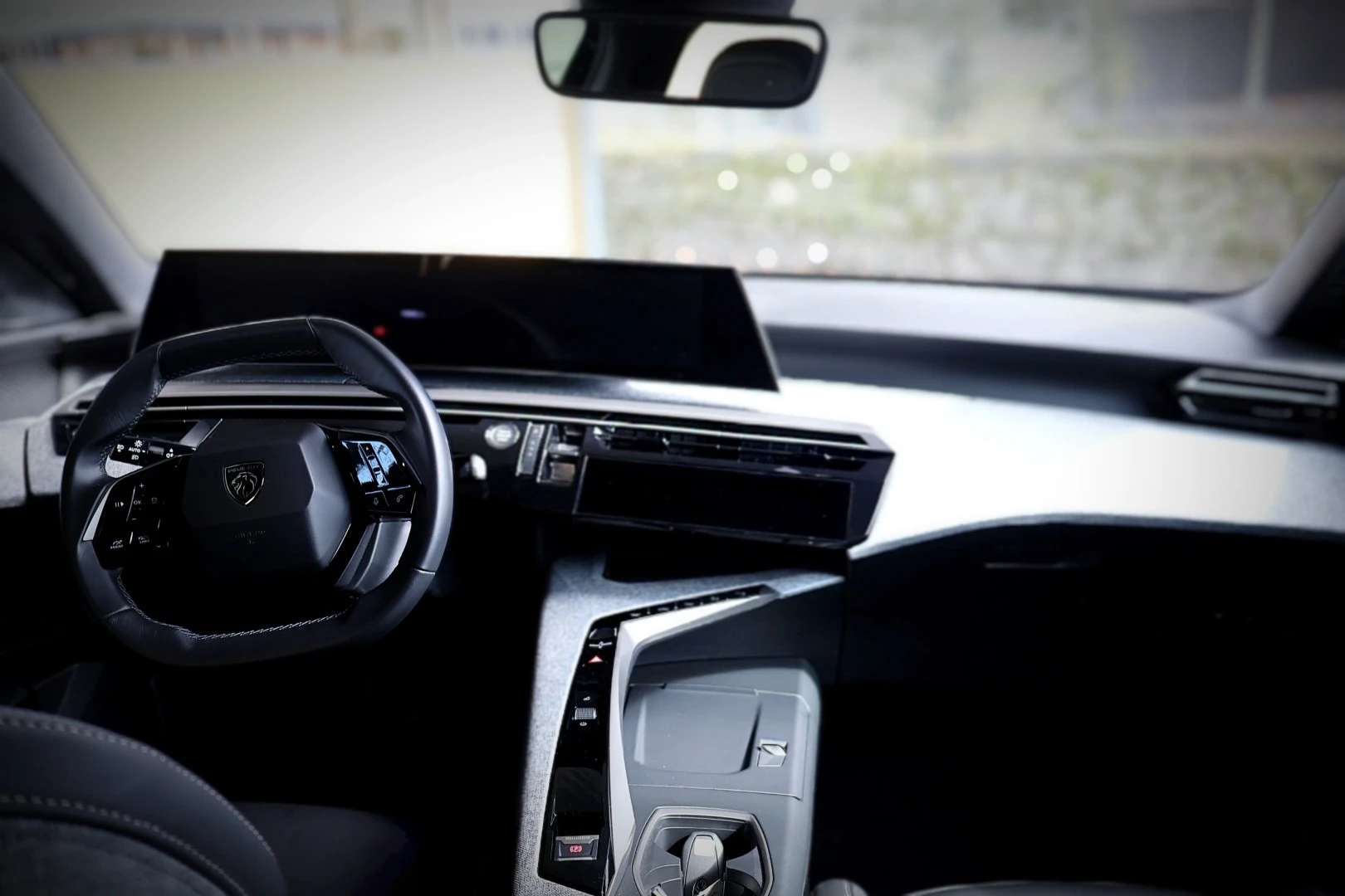 Peugeot E-3008 73 kWh GT