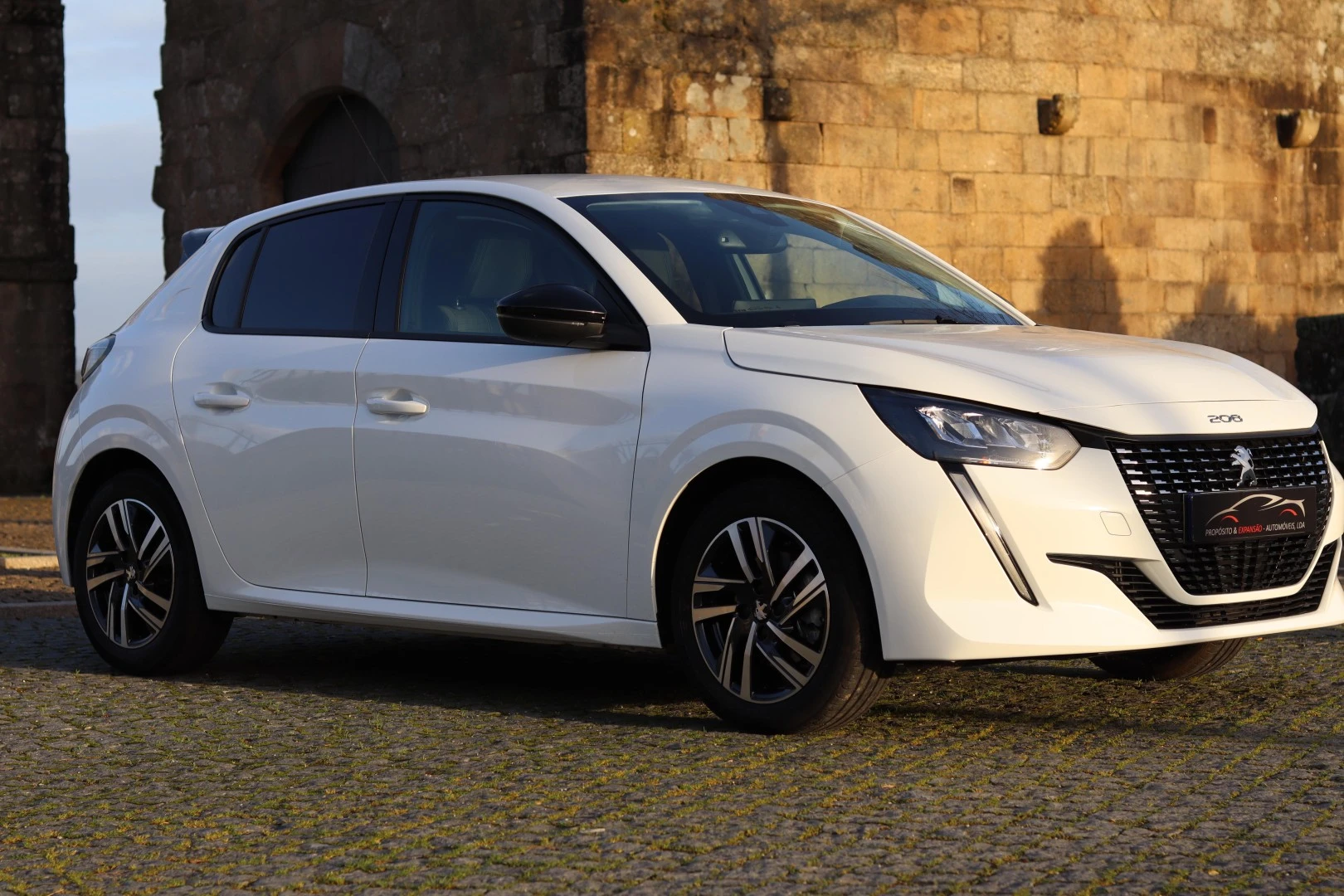 Peugeot 208 PureTech 100 EAT8 Allure Pack