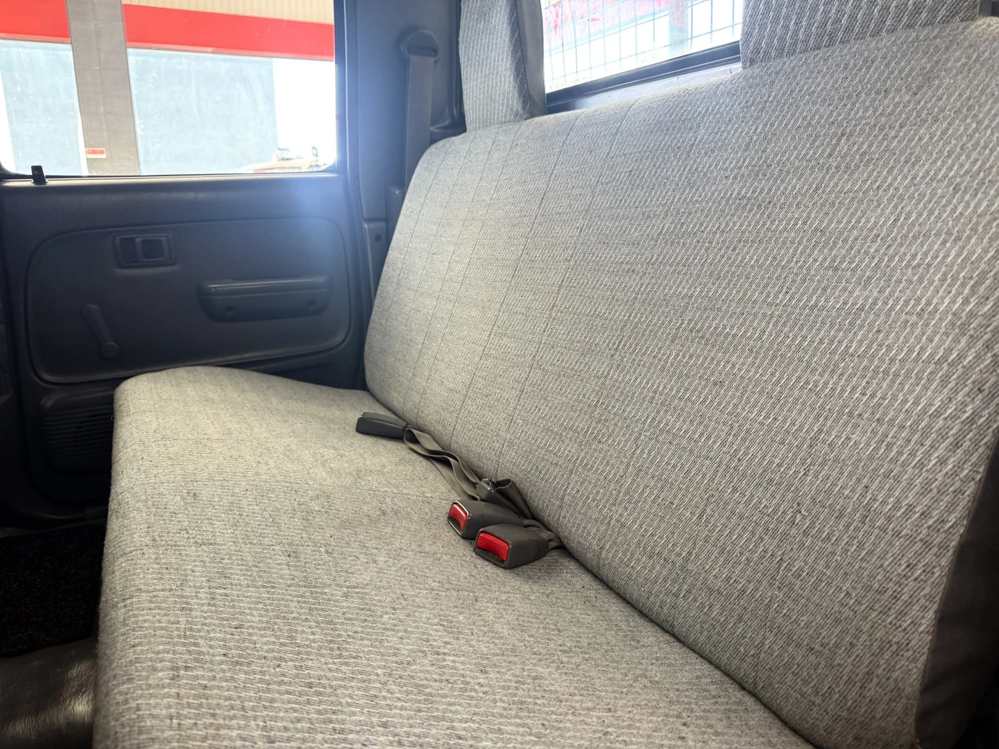 Toyota Hilux 2.4 D LN105L Cx Madeira C.D
