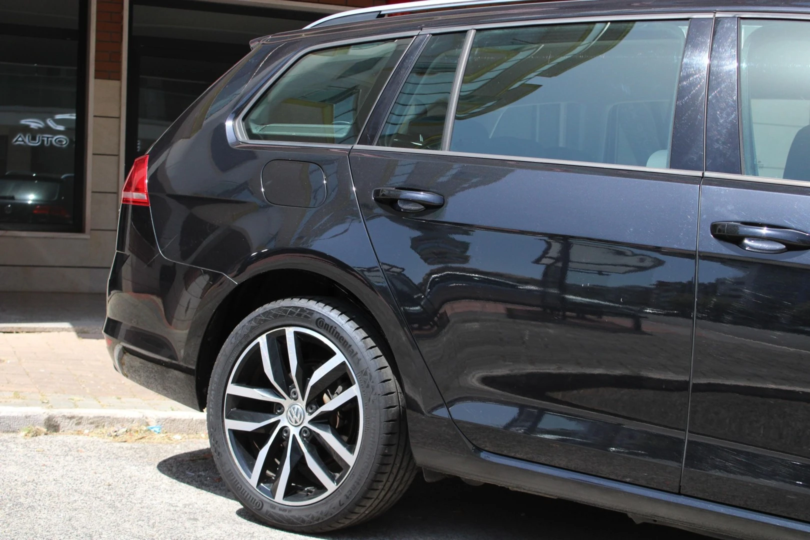 VW Golf Variant 1.6 TDi GPS Edition